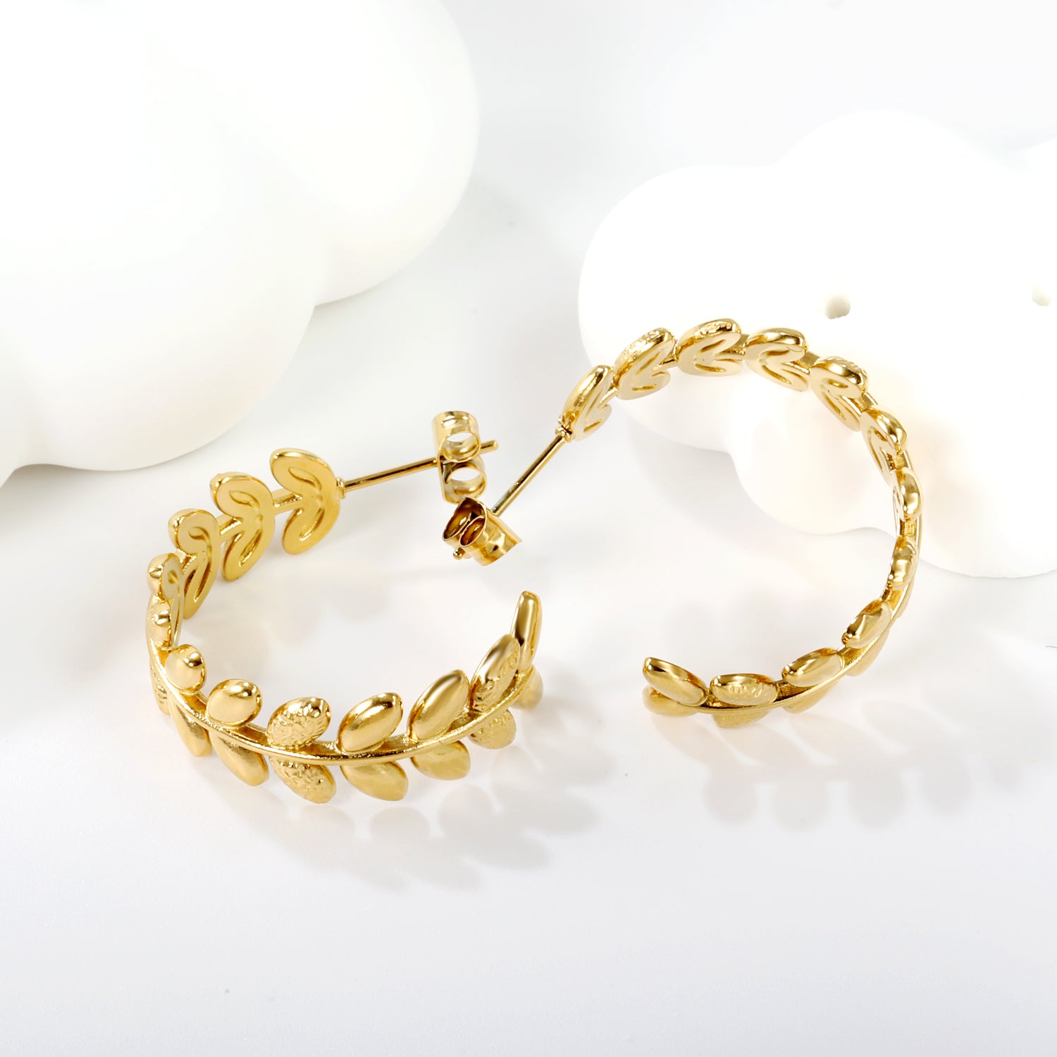 Leaf-Embrace-Earrings
