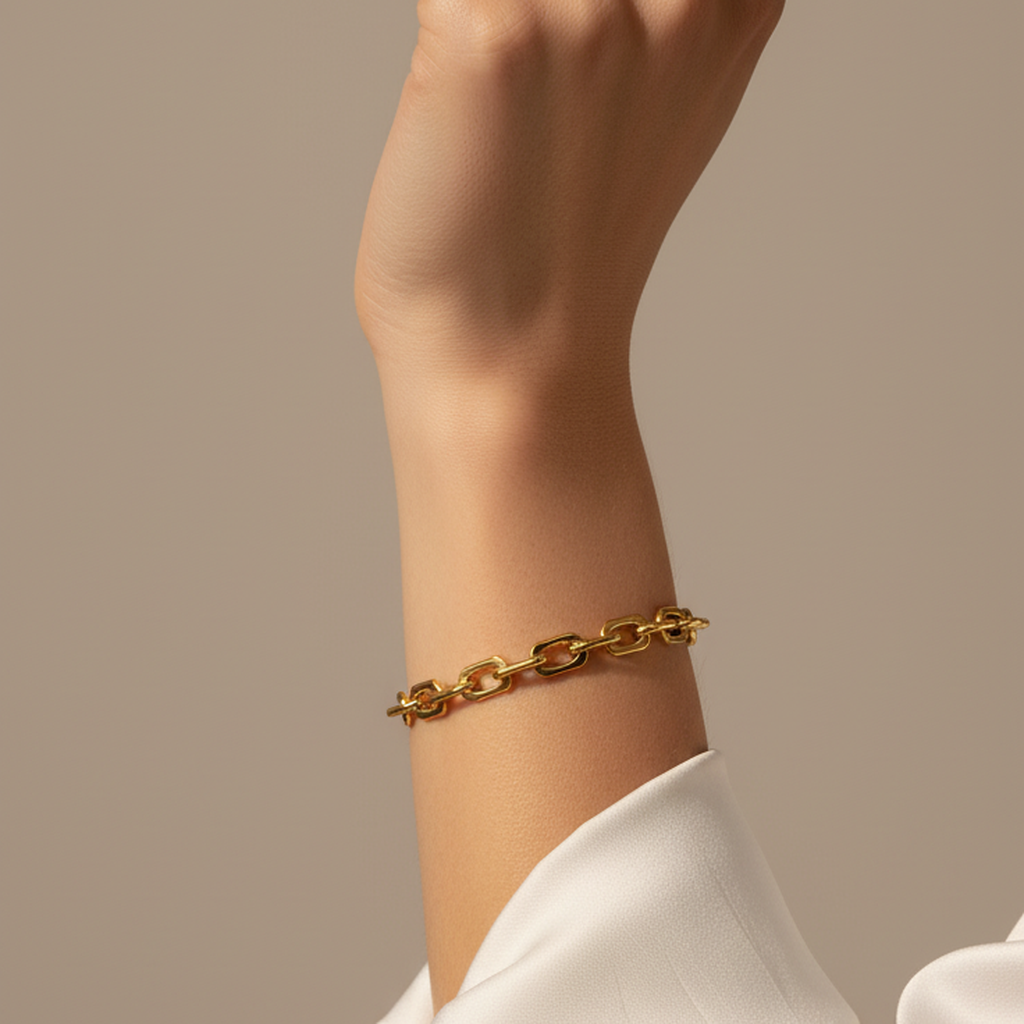 Radiant-Round-Tail-Clasp-Bracelet