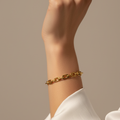 Radiant-Round-Tail-Clasp-Bracelet