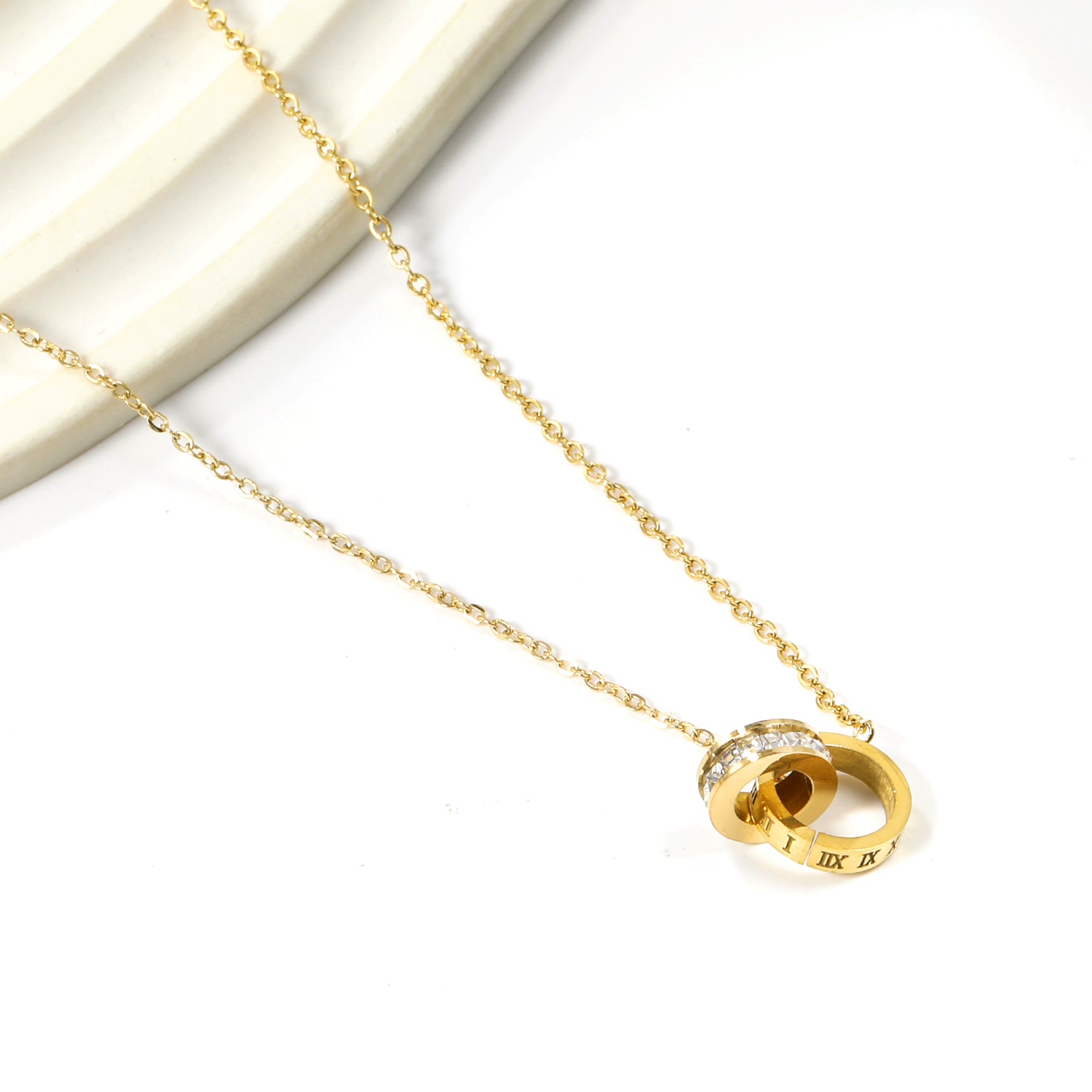 Timeless-Double-Circle-Necklace