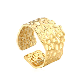 Wrinkle-Pattern-Luxe-Ring