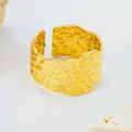Wrinkle-Pattern-Luxe-Ring