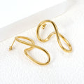 Chic-Curved-Hoop-Earrings