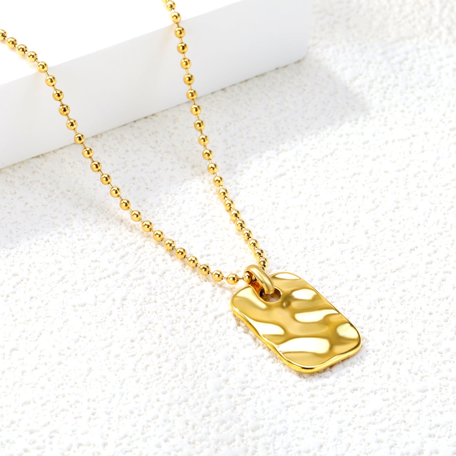 Timeless-Coin-Pendant-Necklace
