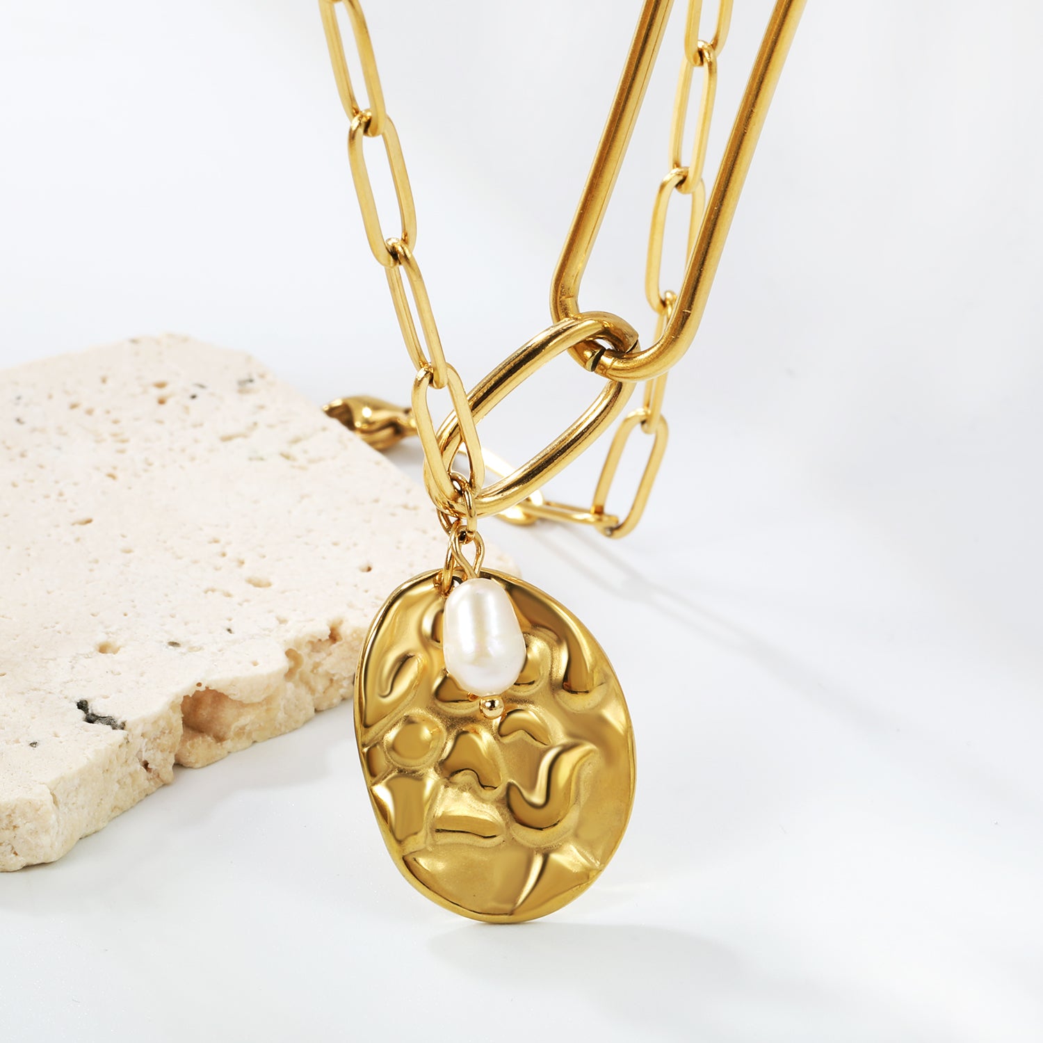 Pearl-Plaque-Harmony-Necklace