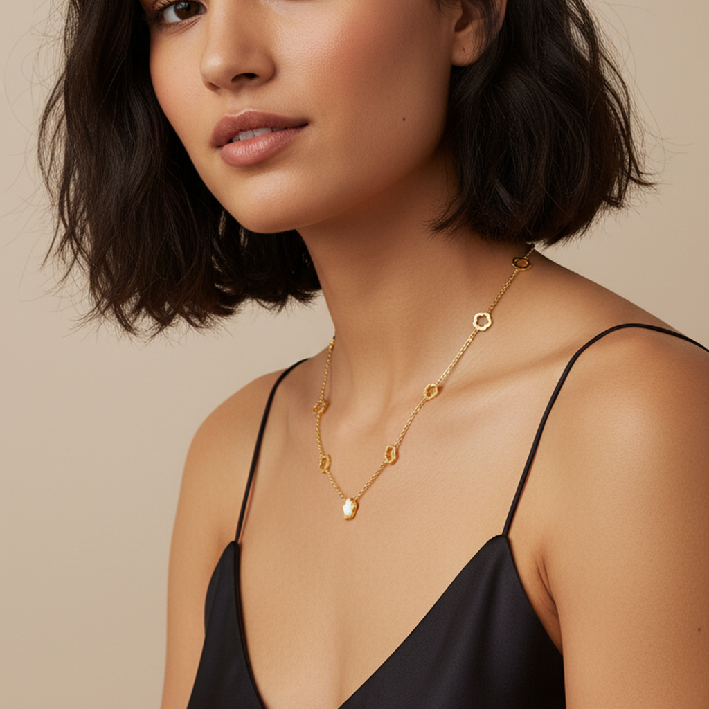 Collier Cascade de Fleurs de Perles