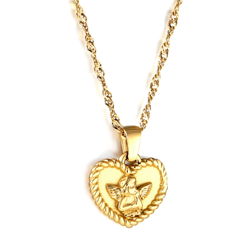 Pendentif gravé en forme de cœur d'ange