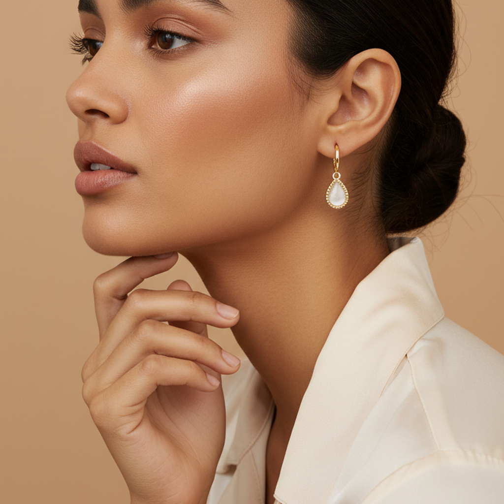 Boucles d'oreilles en forme de larme de cristal