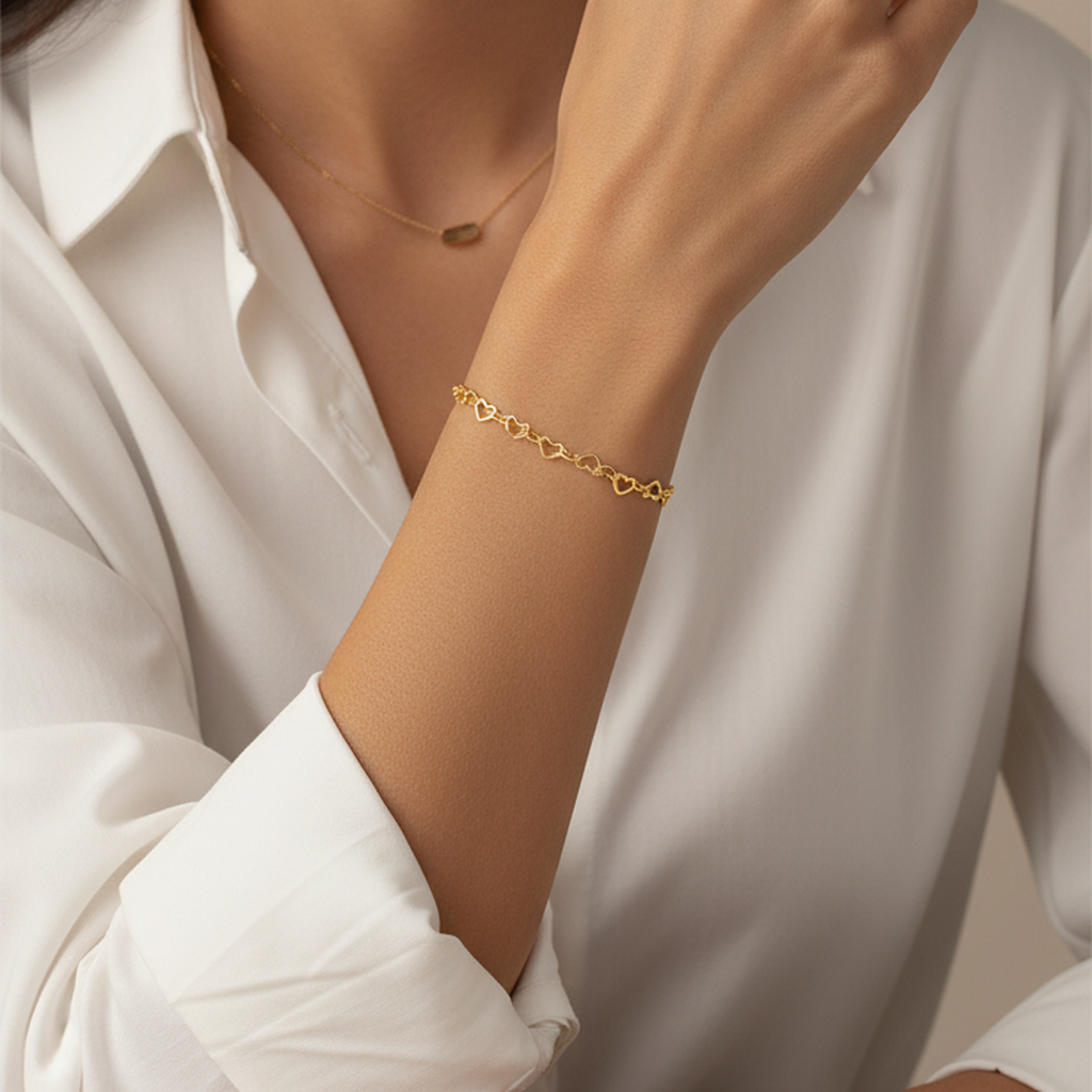 Bracelet ajustable en forme de cœur
